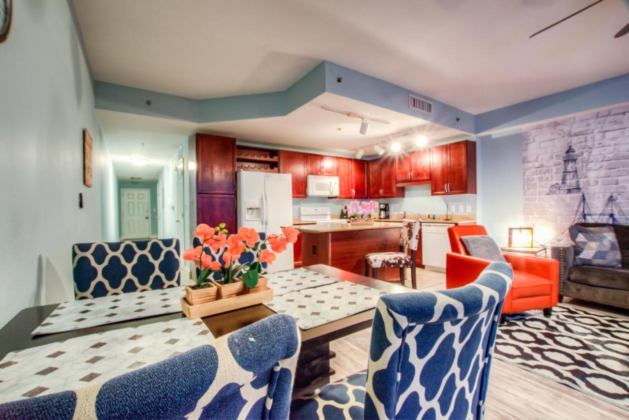 Holiday home Laketown Wharf 535 By Aneliya