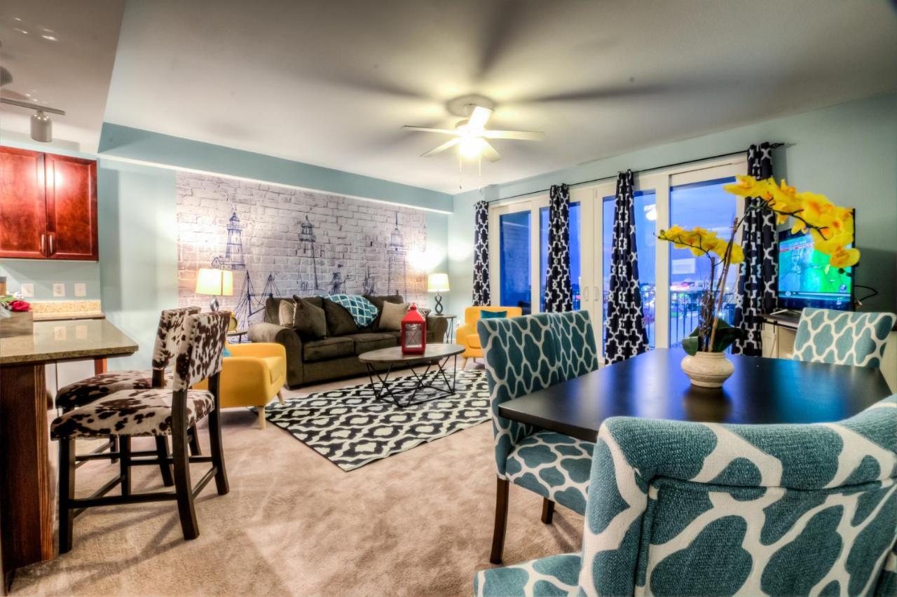Holiday home Laketown Wharf 537 By Aneliya