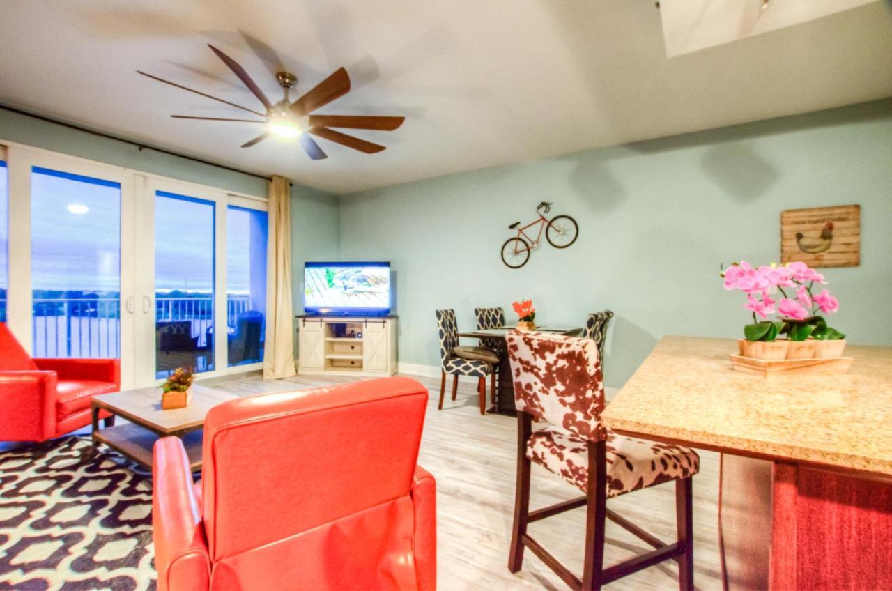 Holiday home Laketown Wharf 535 By Aneliya