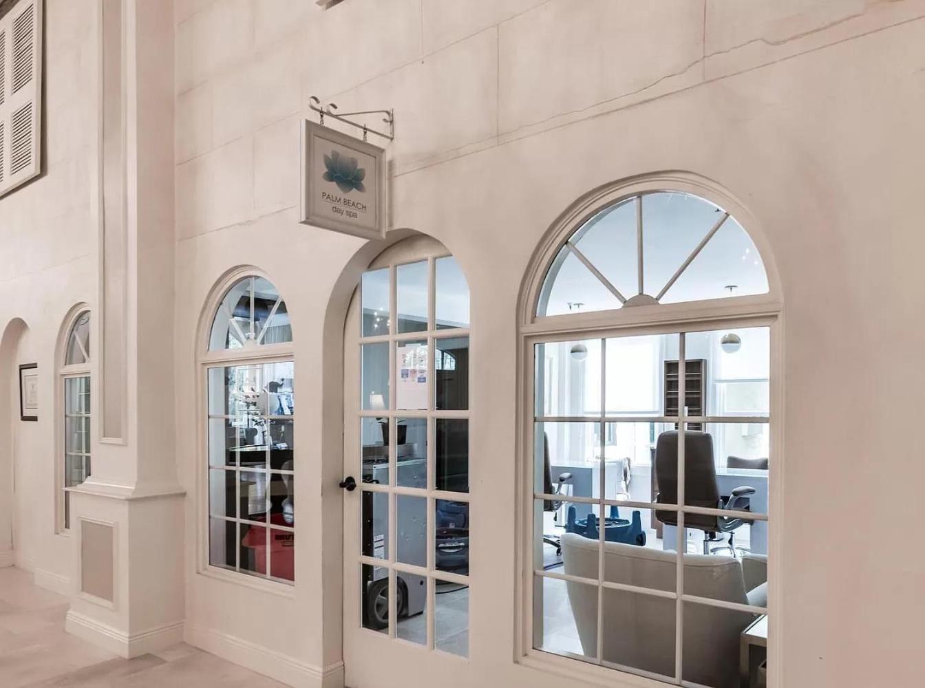 Renovated In The Heart Of Palm - Free Parking, Security Box 3*