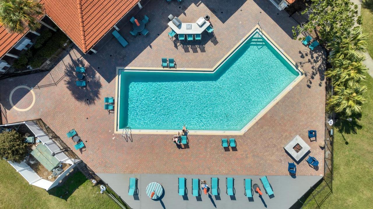 Stylish Themed Family Unit- 10 Mins Away Kissimmee