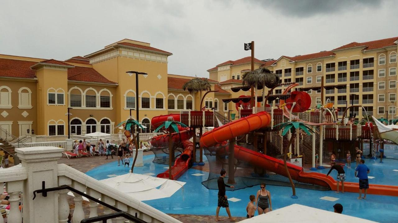 Westgate Lakes *