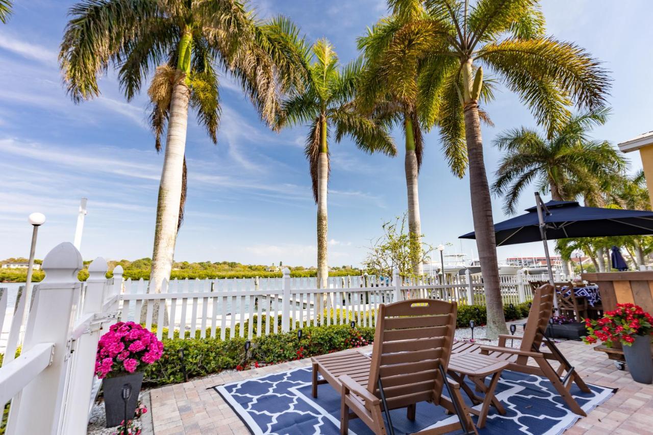 Apartment Premier 2bd Waterfront Barefoot Beach Clearwater Beach