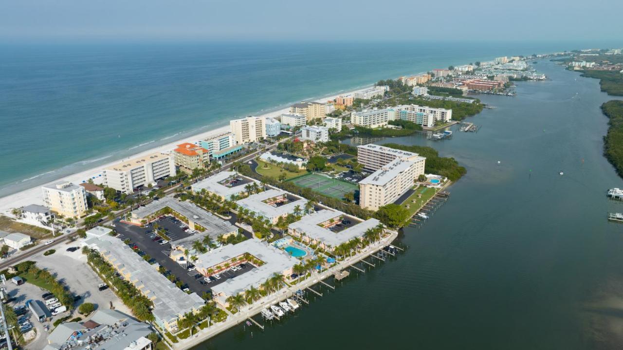 Apartment Premier 2bd Waterfront Barefoot Beach *