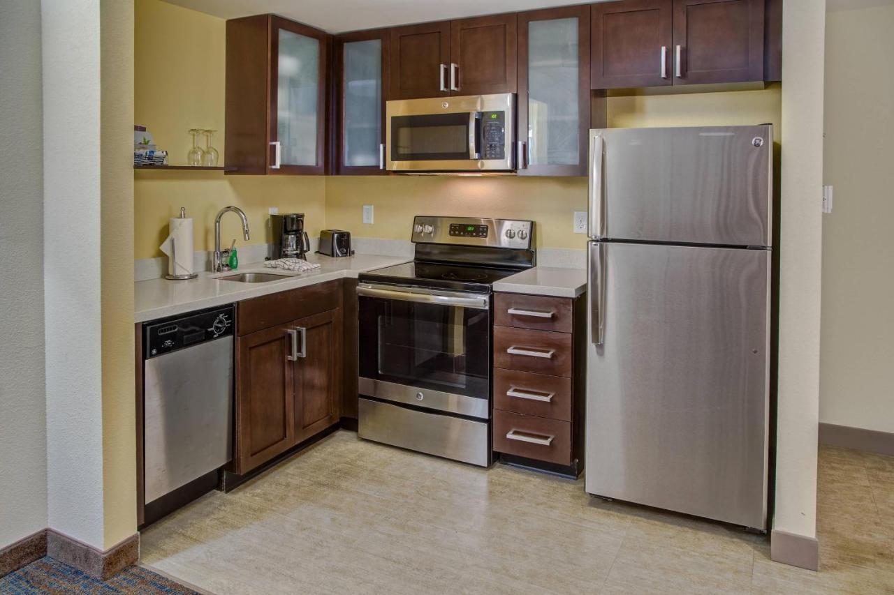 Lauderdale Pompano Hotel