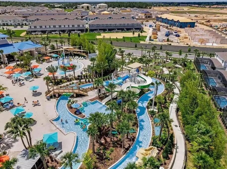 Spectacular! Disney/universal Themed Holiday home Davenport