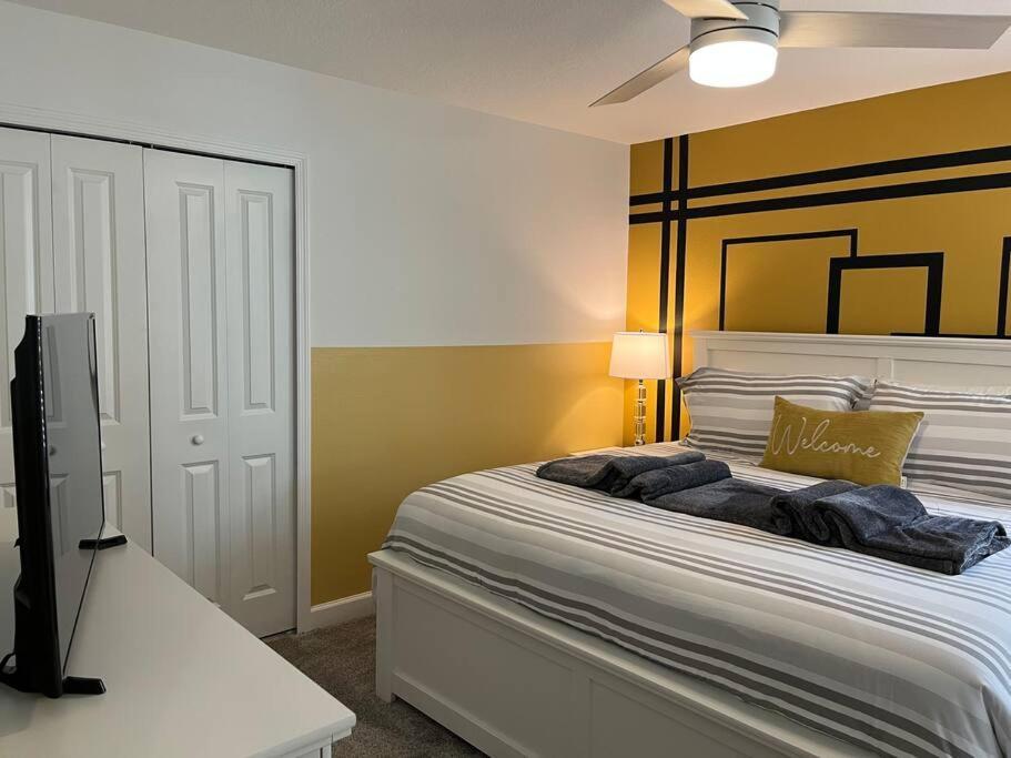 Luxury 9br @ Storey Near Villa *