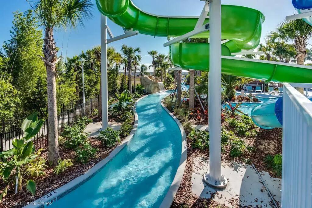 Spectacular! Disney/universal Themed Holiday home *
