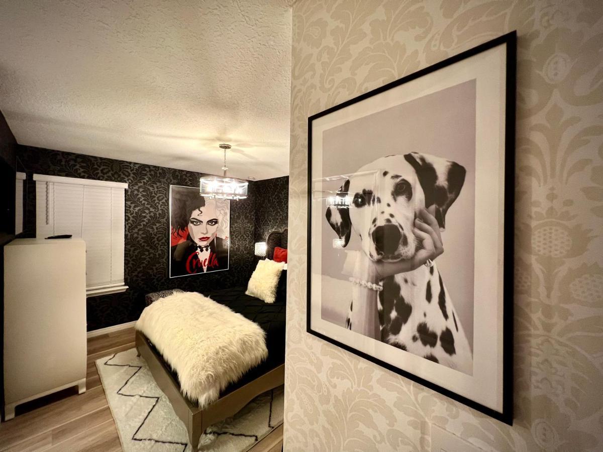 Spectacular! Disney/universal Themed Holiday home