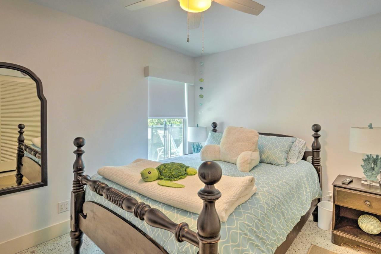 Juno House With Private Pool Walk To Beach!