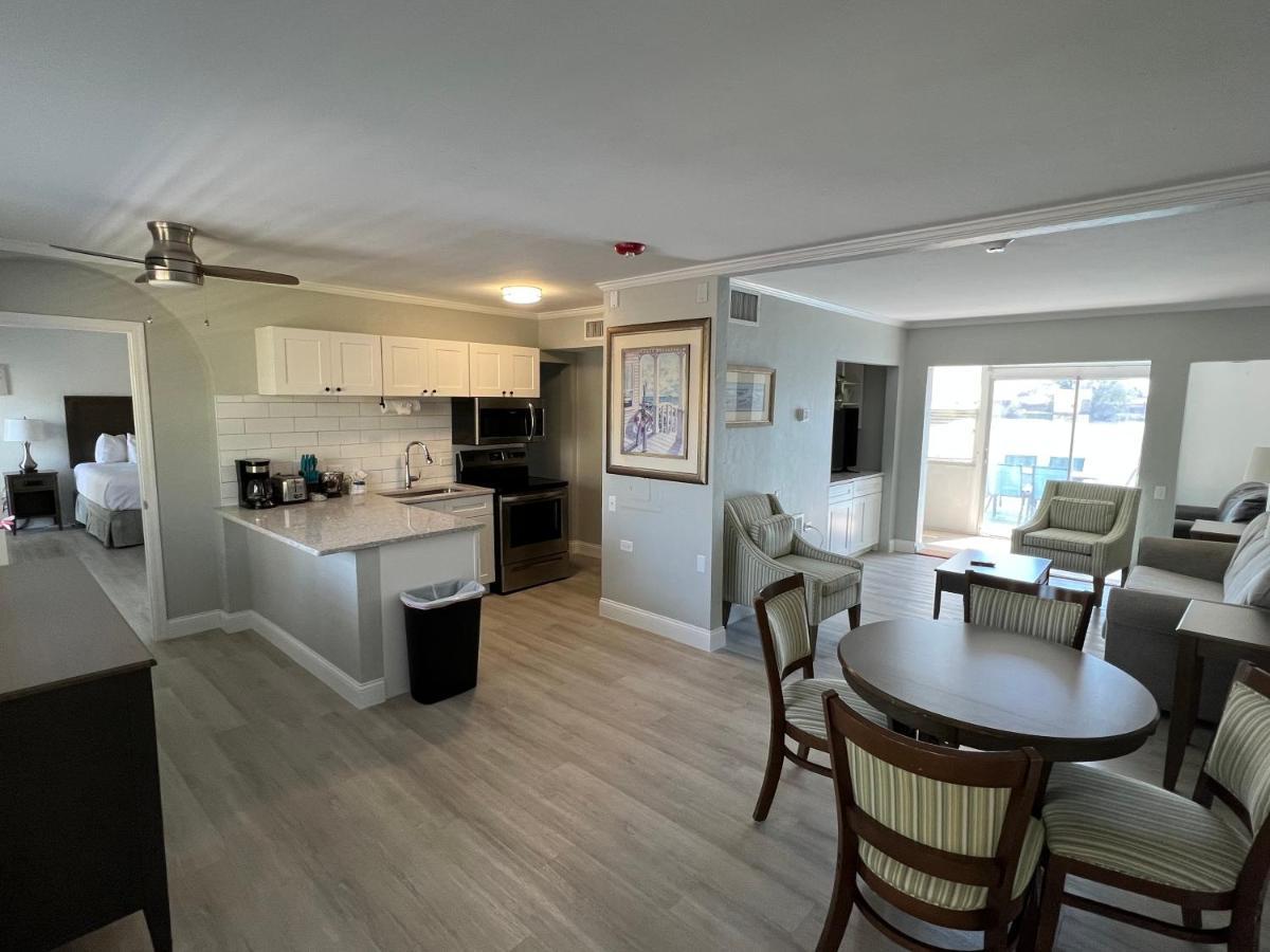 Lakeside Hotel Marco Island