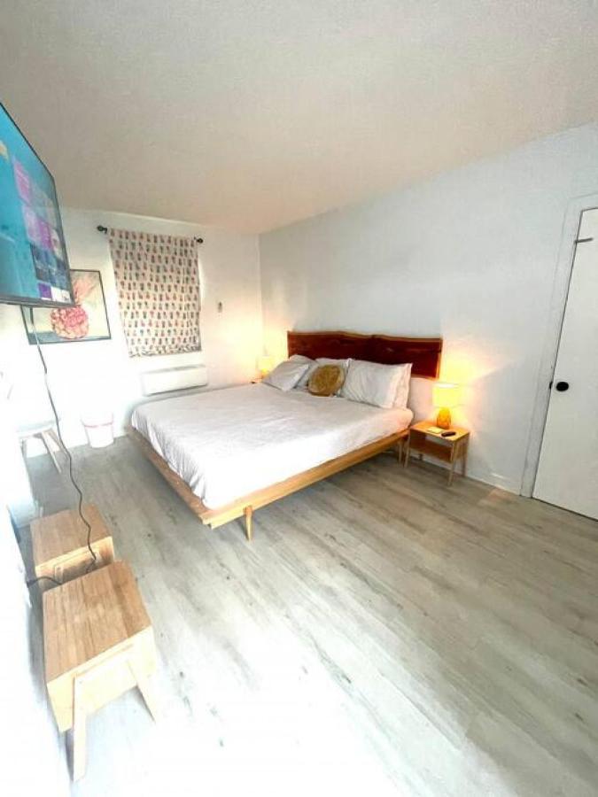 Apartment Pineapple Shores Retro 9 *