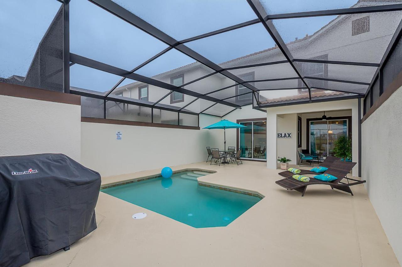 Lovely Townhouse 4beds 3bath Pool 18 Min From *