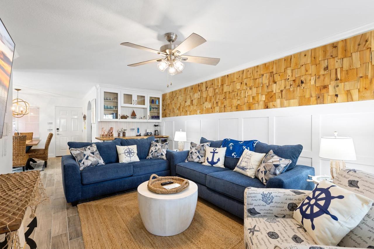 Apartment Premier 2bd Waterfront Barefoot Beach Clearwater Beach
