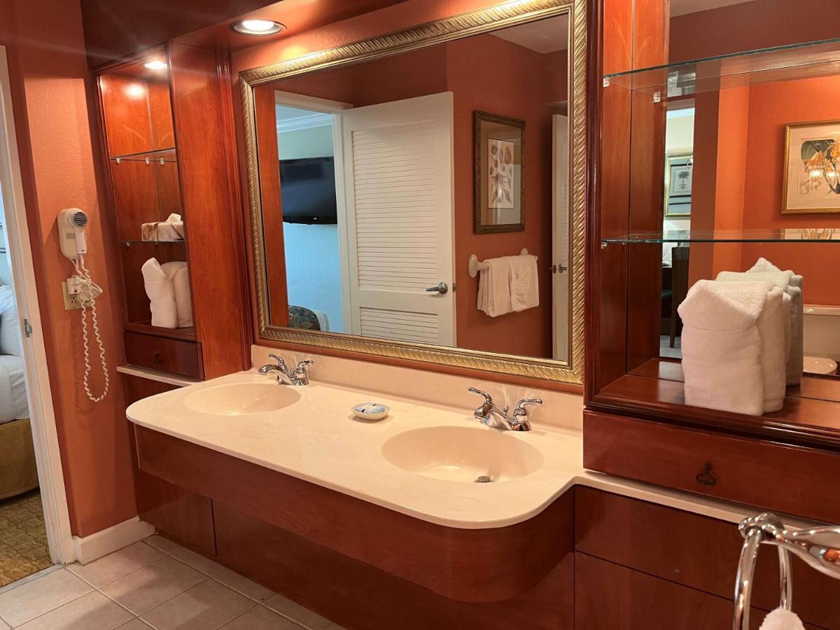 Resort Palm Shores And Vacation 3*
