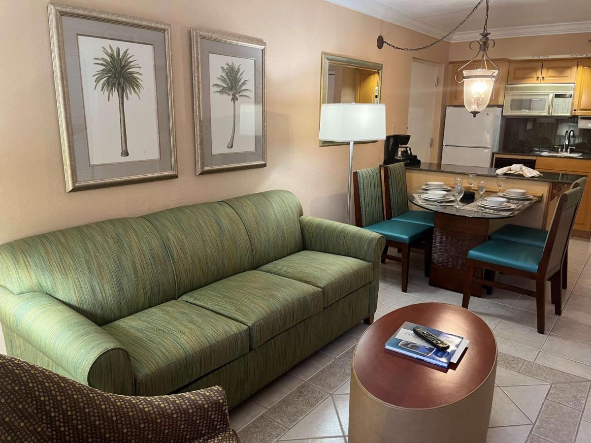 Palm Shores And Vacation Resort