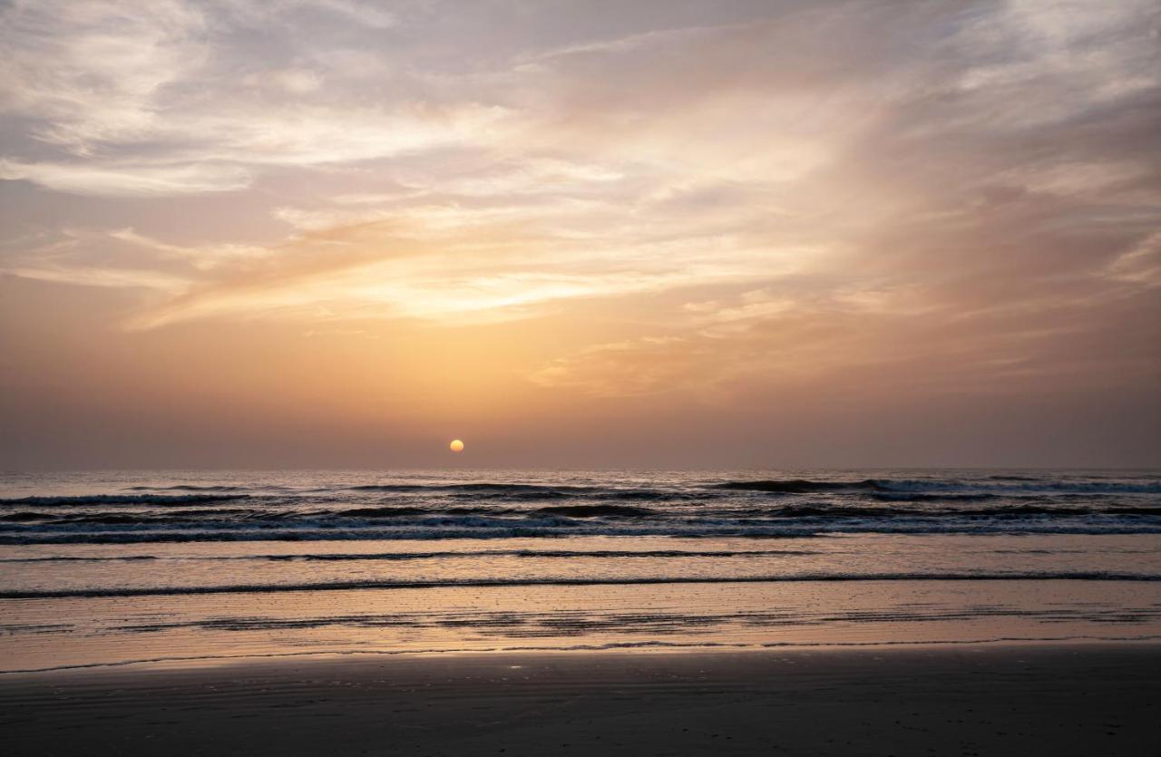 Western New Smyrna & 3*