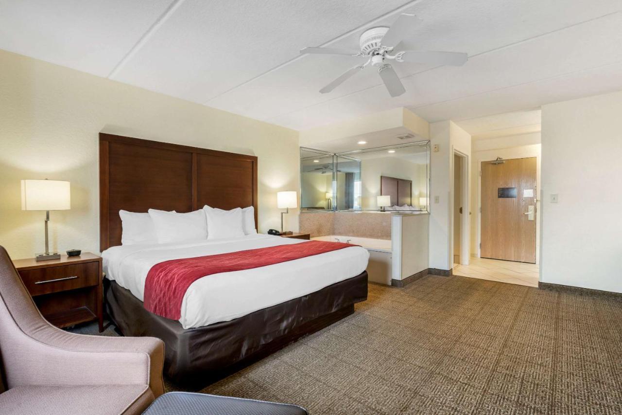 Comfort Kissimmee-lake Buena Vista South Inn 3*