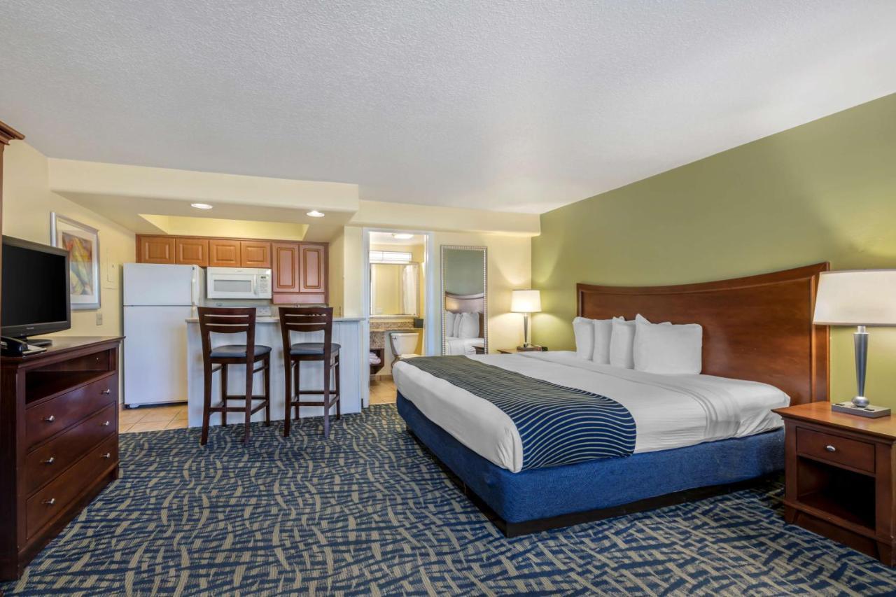 Western Cocoa - Port Canaveral 3*