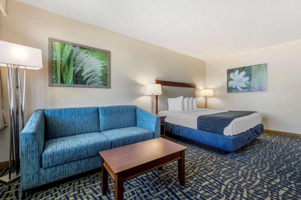 Western Cocoa - Port Canaveral Hotel