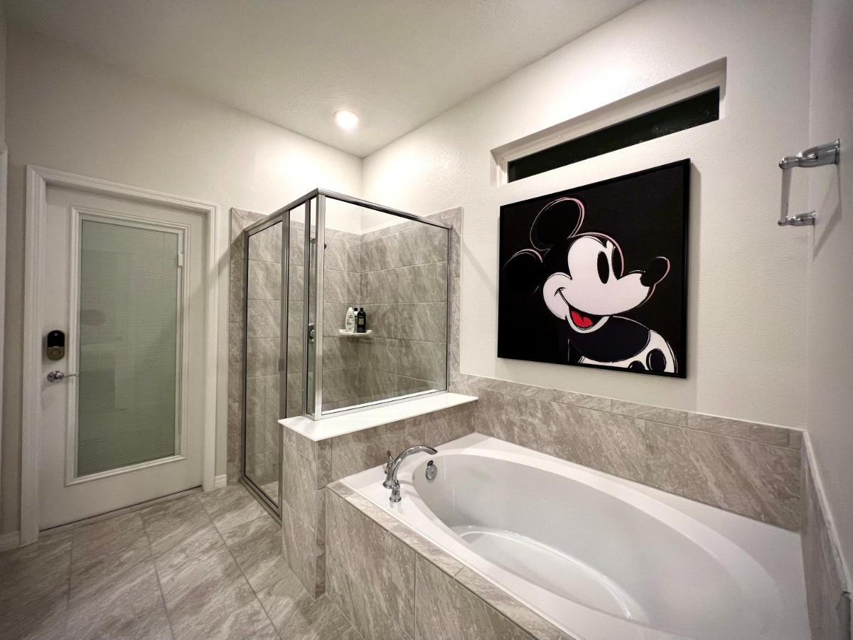 Holiday home Spectacular! Disney/universal Themed *