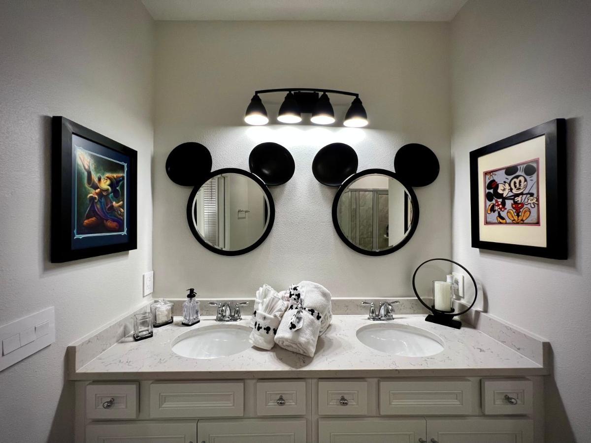 Spectacular! Disney/universal Themed Holiday home