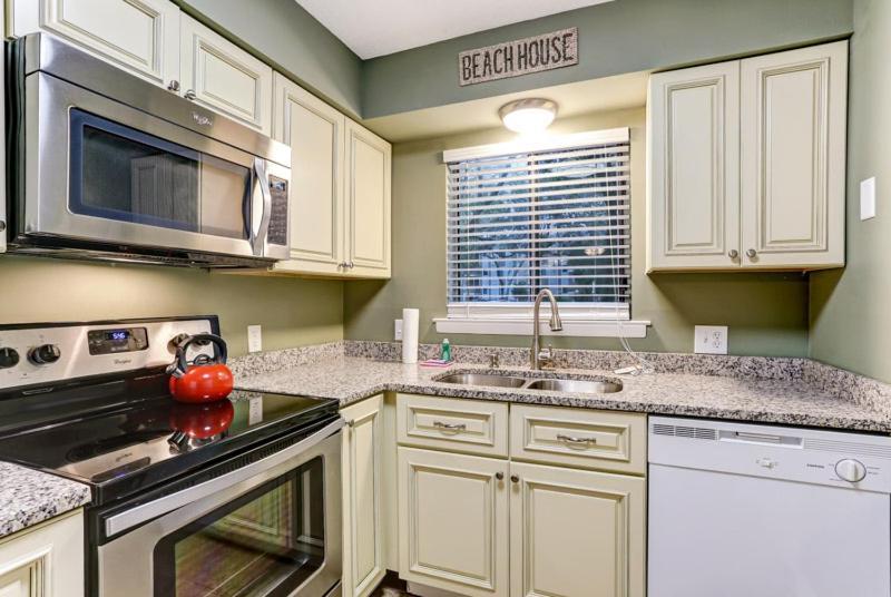 Apartment 8a Amelia Landings *