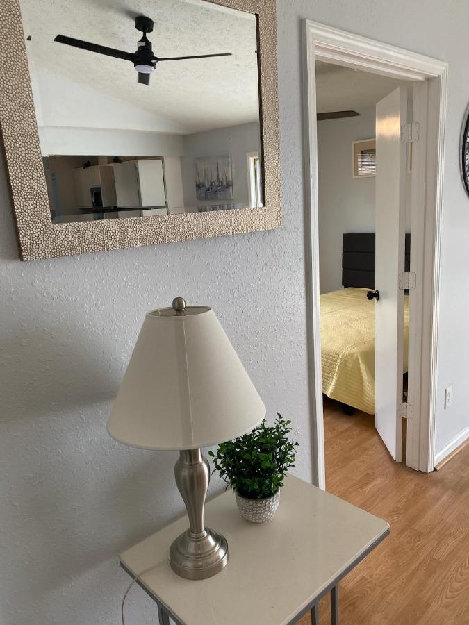 Holiday home Beautiful House Sleeps 12 - Hot Tub - Breakfast - Walk To Panama City Beach