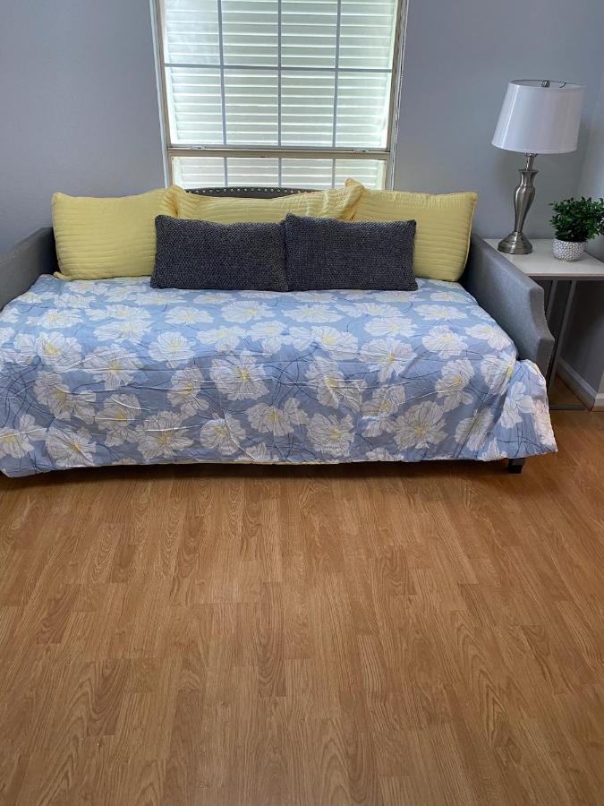 Beautiful House Sleeps 12 - Hot Tub - Breakfast - Walk To Holiday home Panama City Beach
