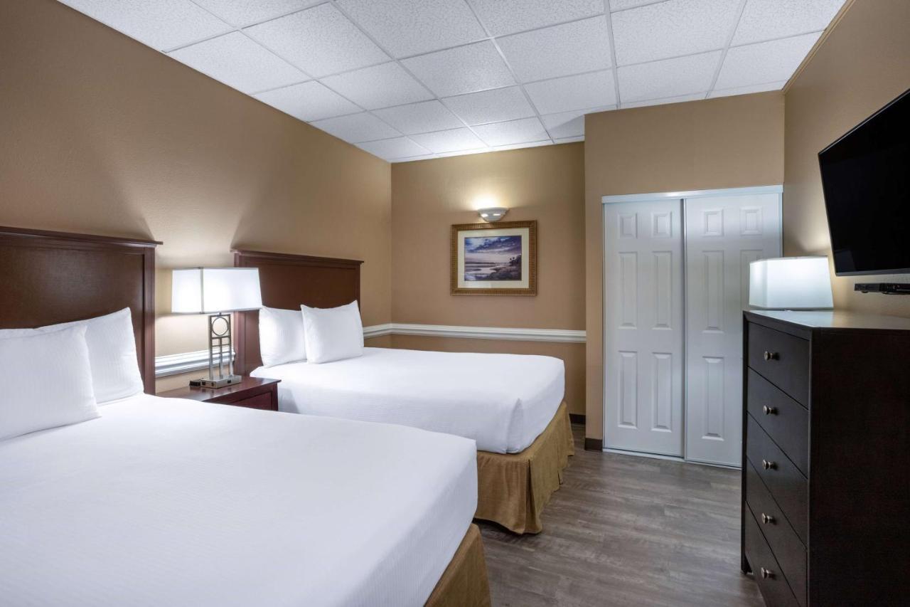 Hotel Travelodge By Wyndham 2*