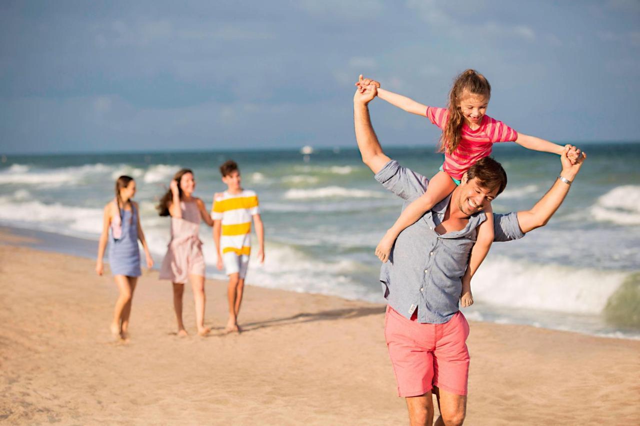Lauderdale Marriott Harbor & Resort 4*