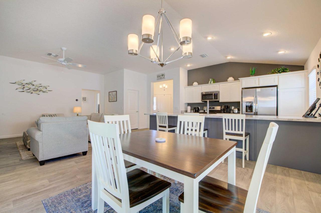 The Villages With Lanai - Near Golf And Shopping! Wildwood