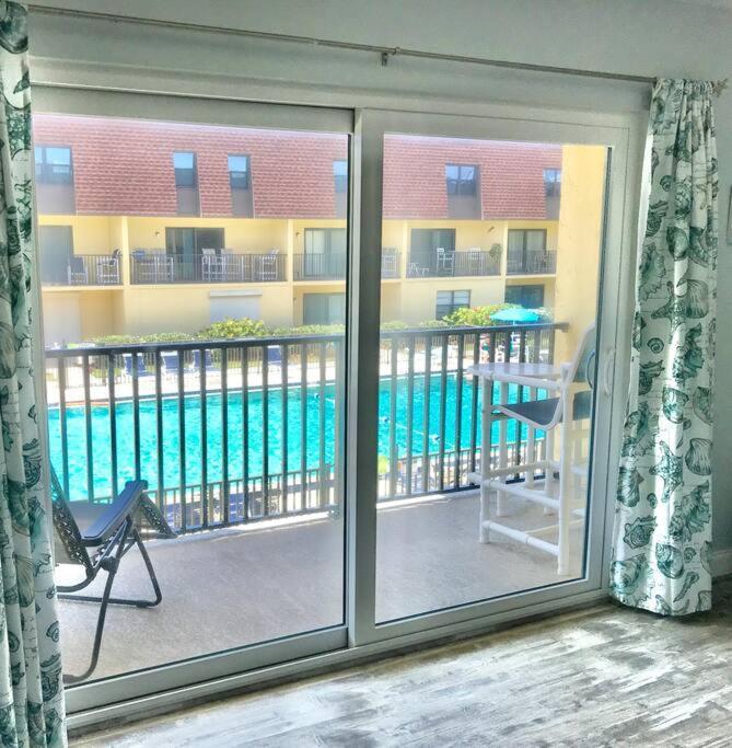 By The Sea! Apartment