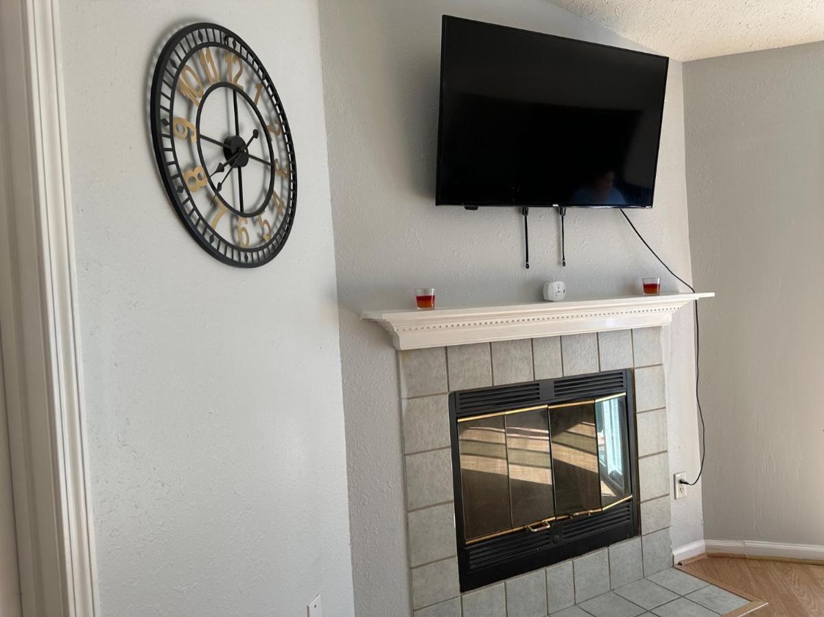 Beautiful House Sleeps 12 - Hot Tub - Breakfast - Walk To Holiday home Panama City Beach