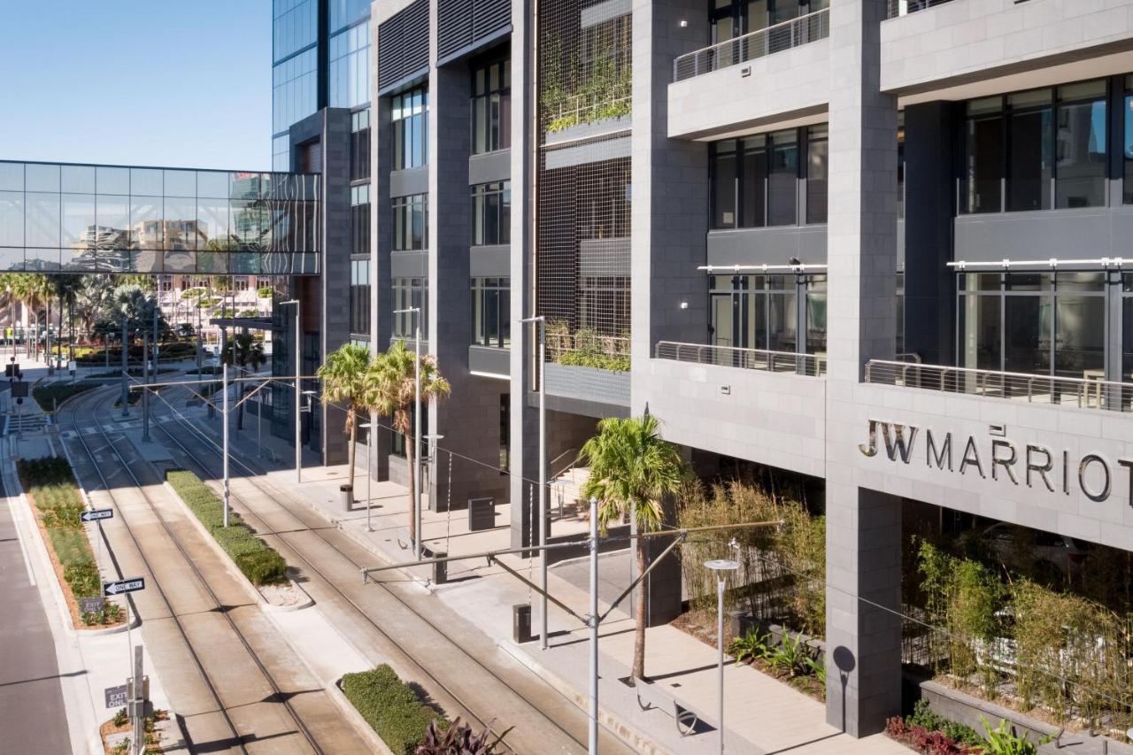 Jw Marriott Water Street Hotel