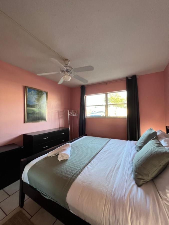 Great Location 2 Min Walk From The Beach * Fort Lauderdale