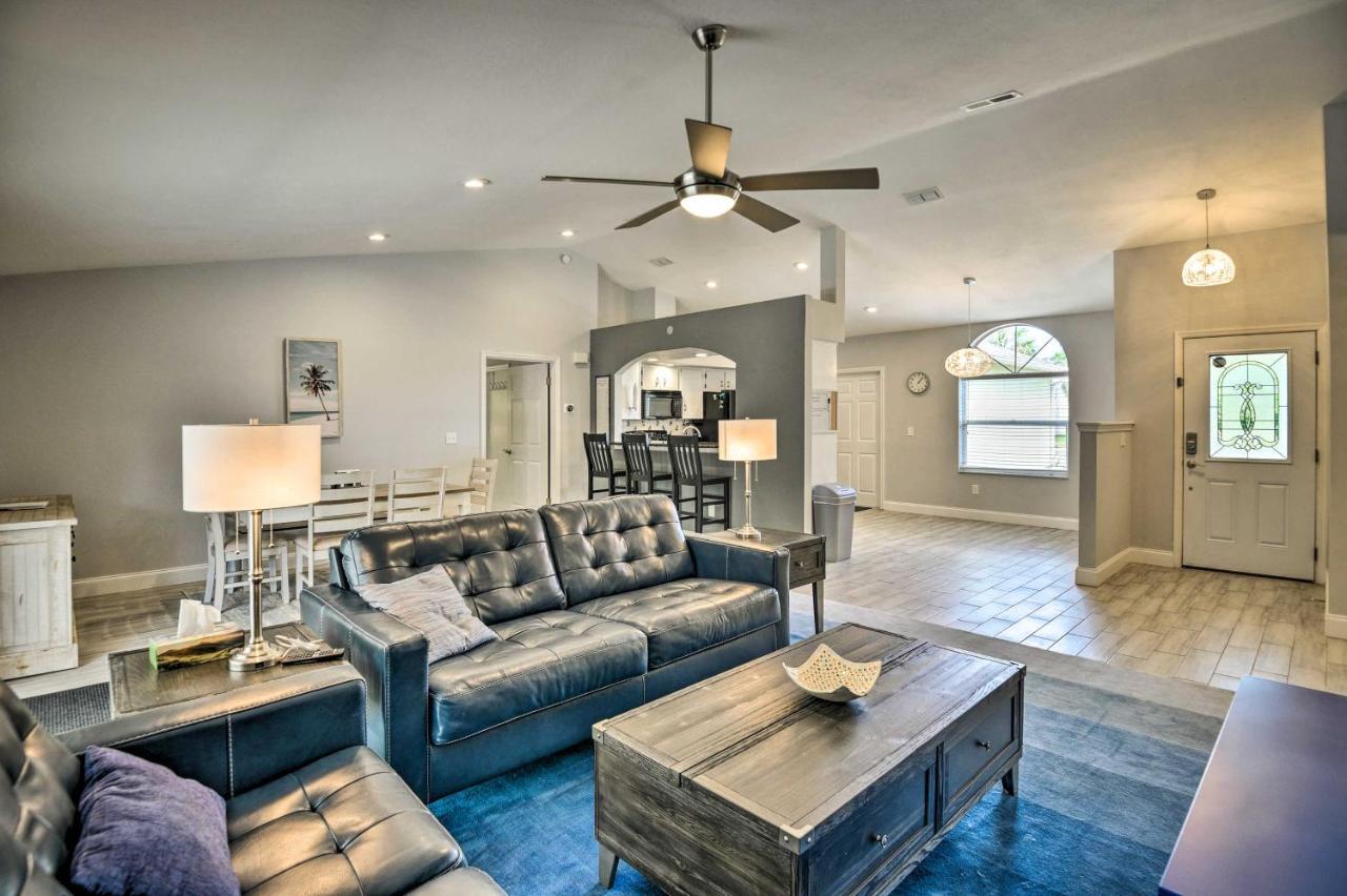 Family With Private Pool And Lanai! Palm Coast