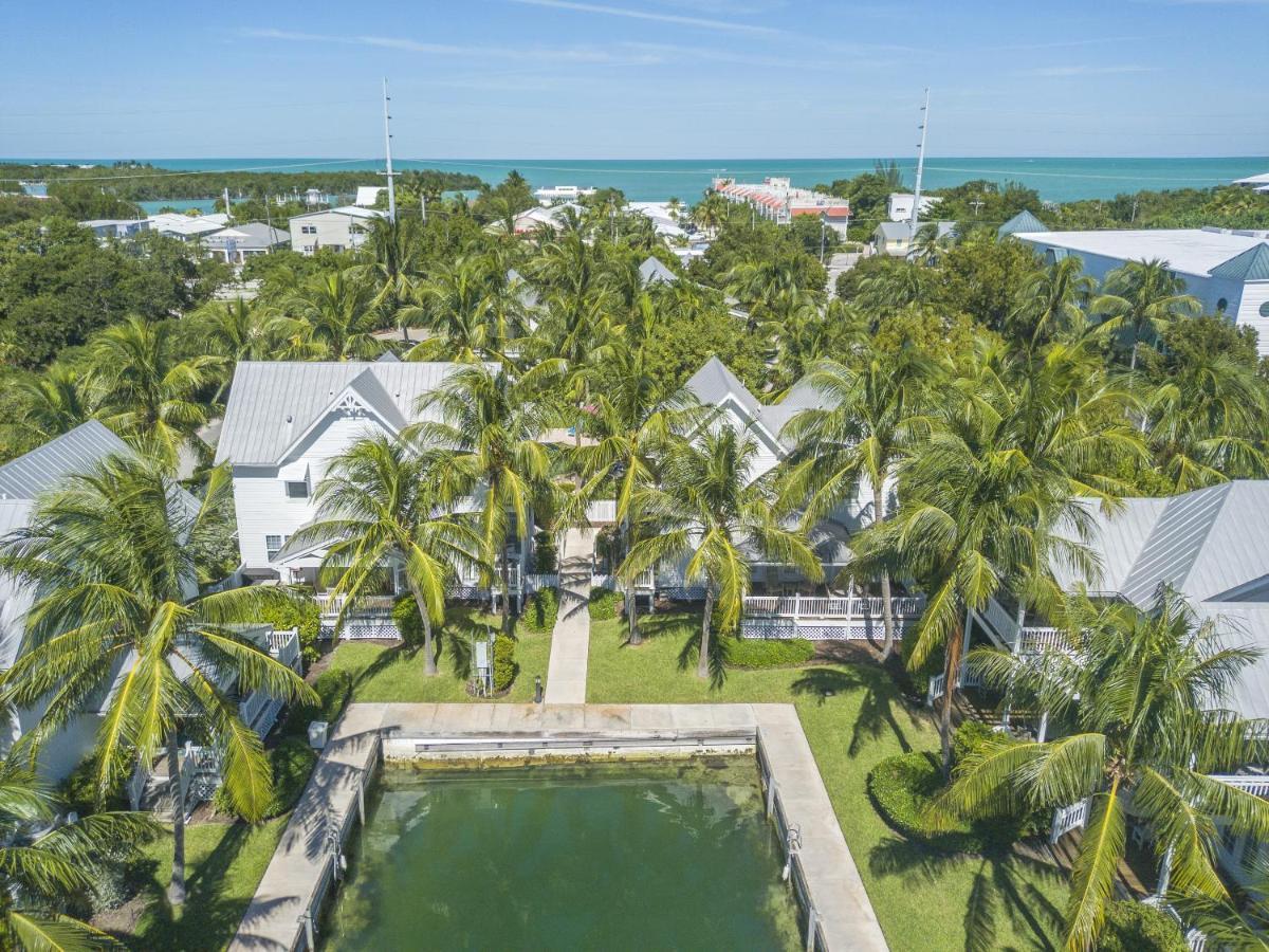 Coral Lagoon * Key Colony Beach