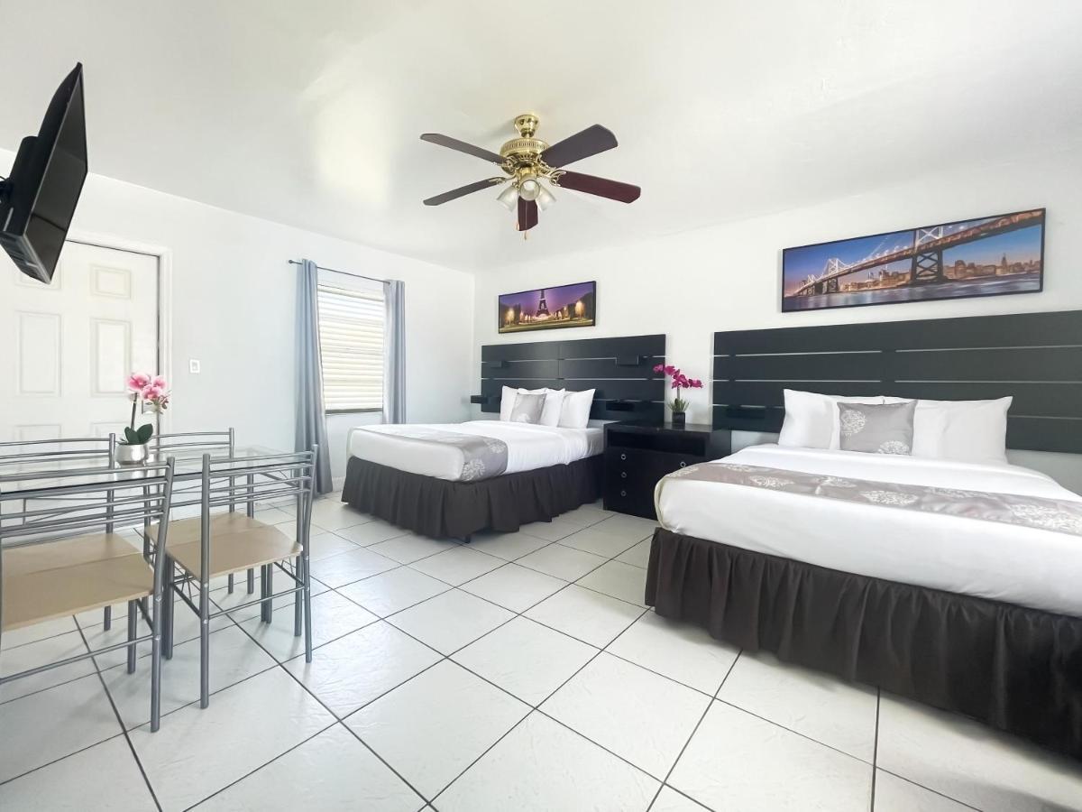 Hotel The Blue Wave Hollywood