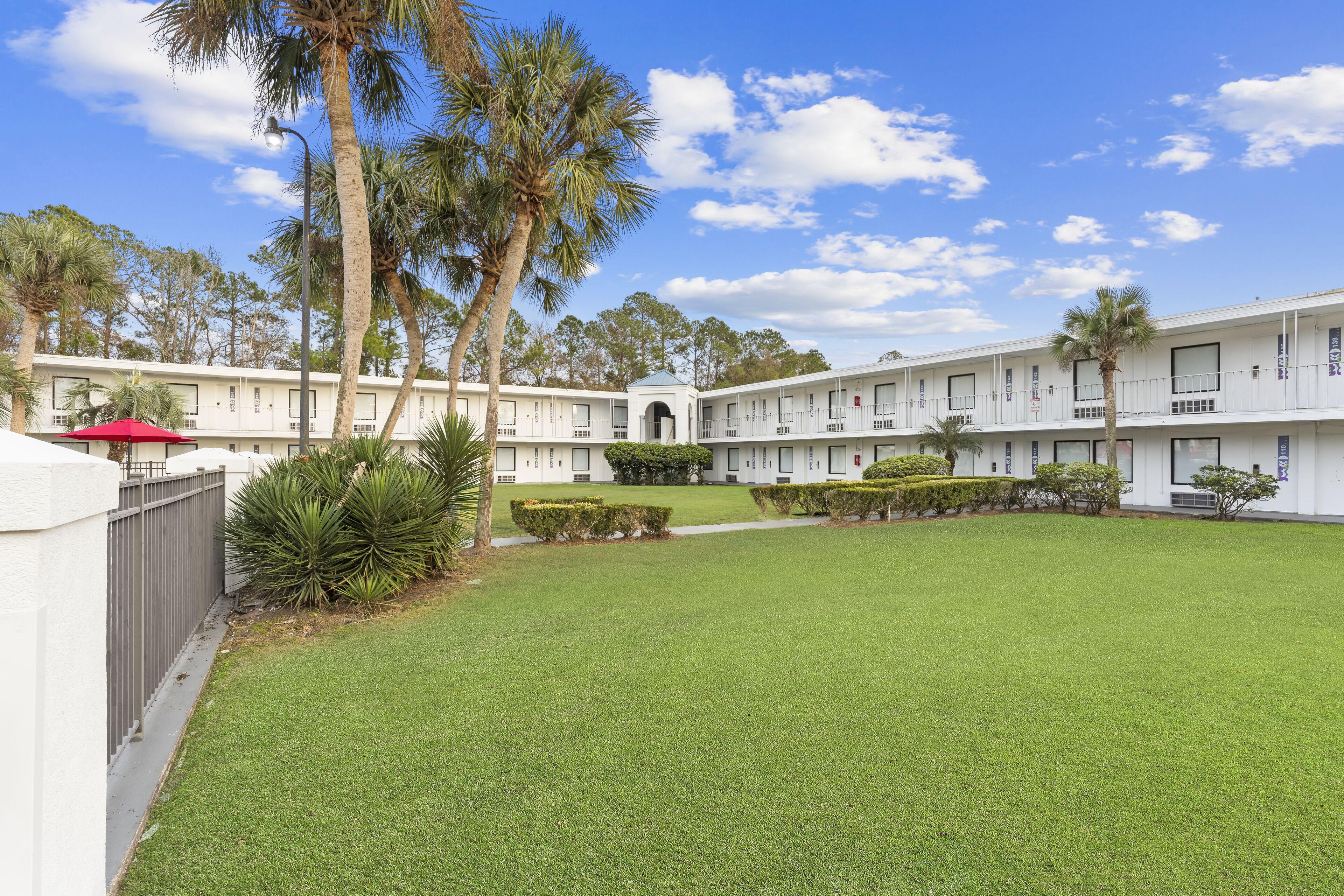 Hotel Developer & Airport Jax, A Baymont By Wyndham