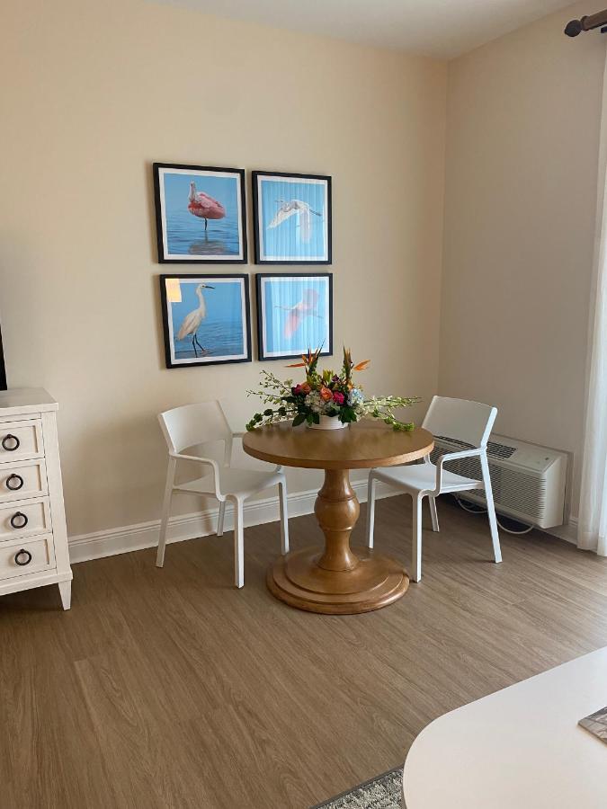 The Capri Hotel Naples