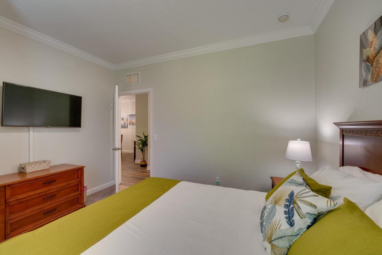 Tuscana Balcony, Pool, Near Disney! Kissimmee