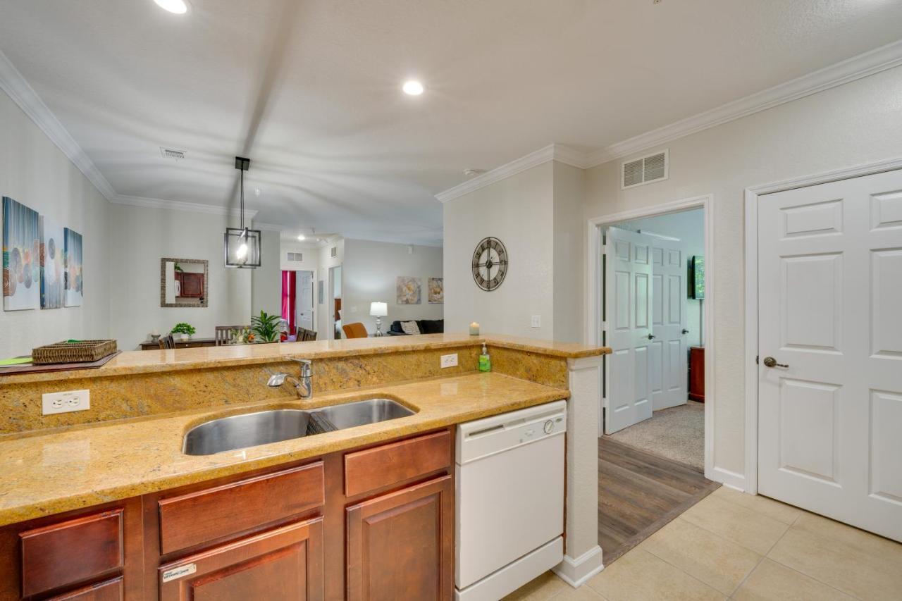 Tuscana Balcony, Pool, Near Disney! Apartment *