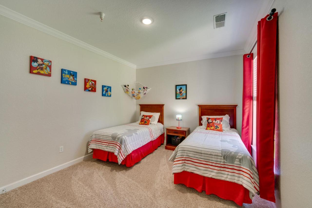 Tuscana Balcony, Pool, Near Disney! Apartment *