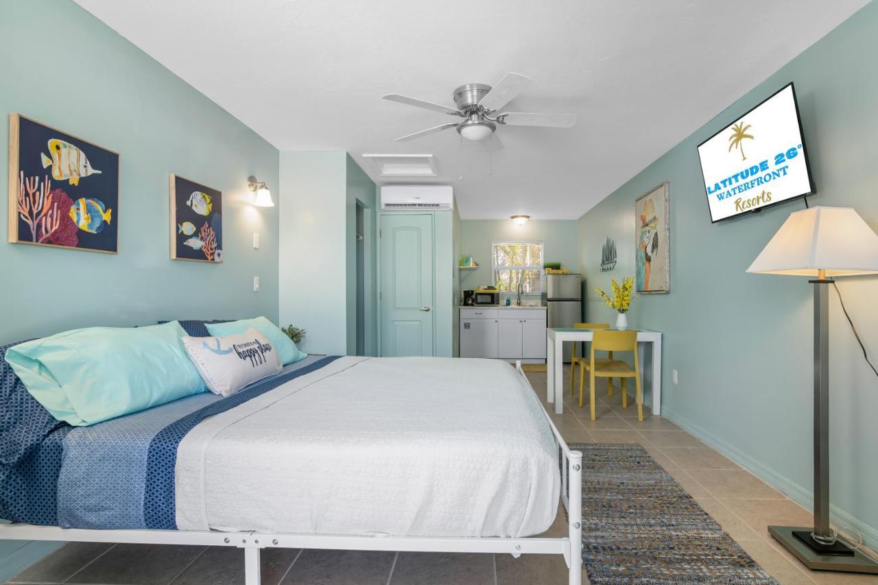 Latitude 26 Waterfront Boutique -