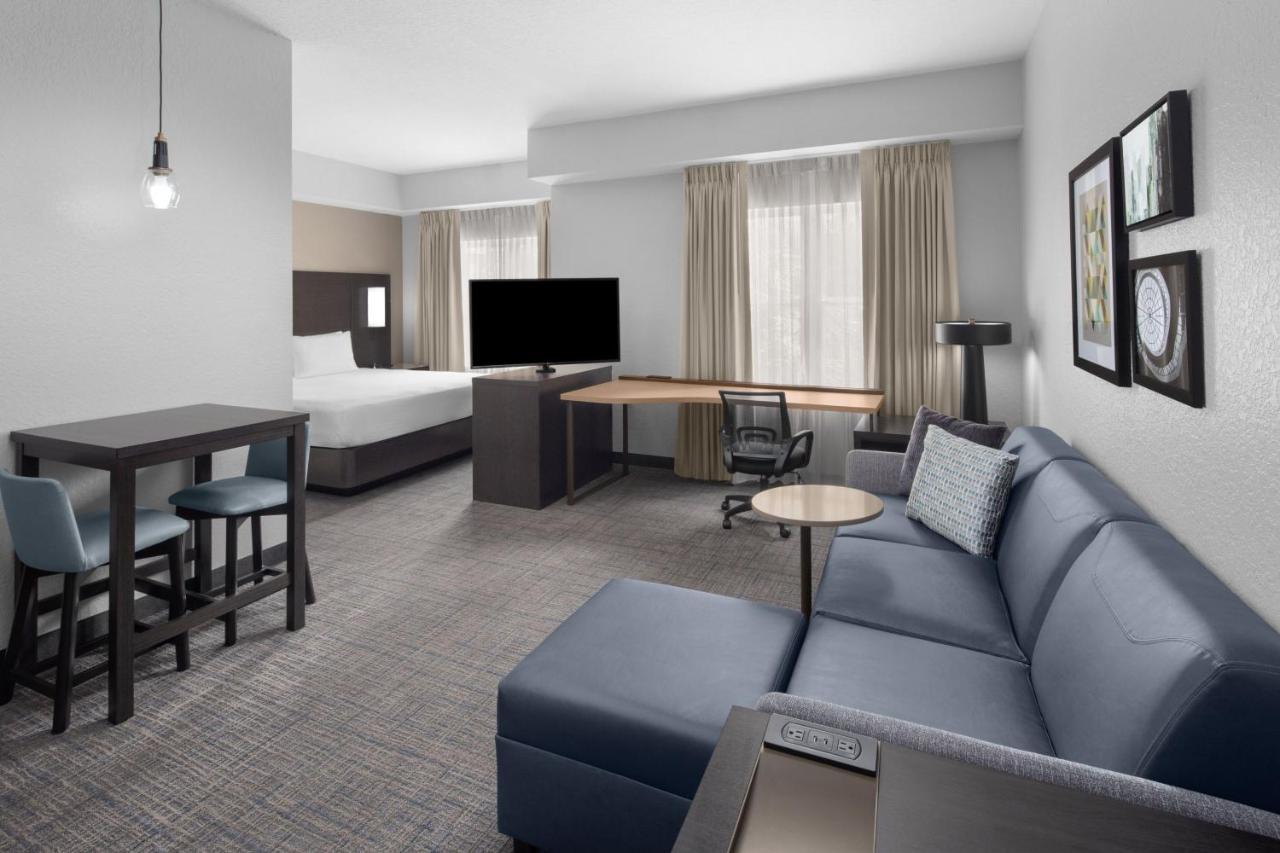 Tampa Hotel 3*