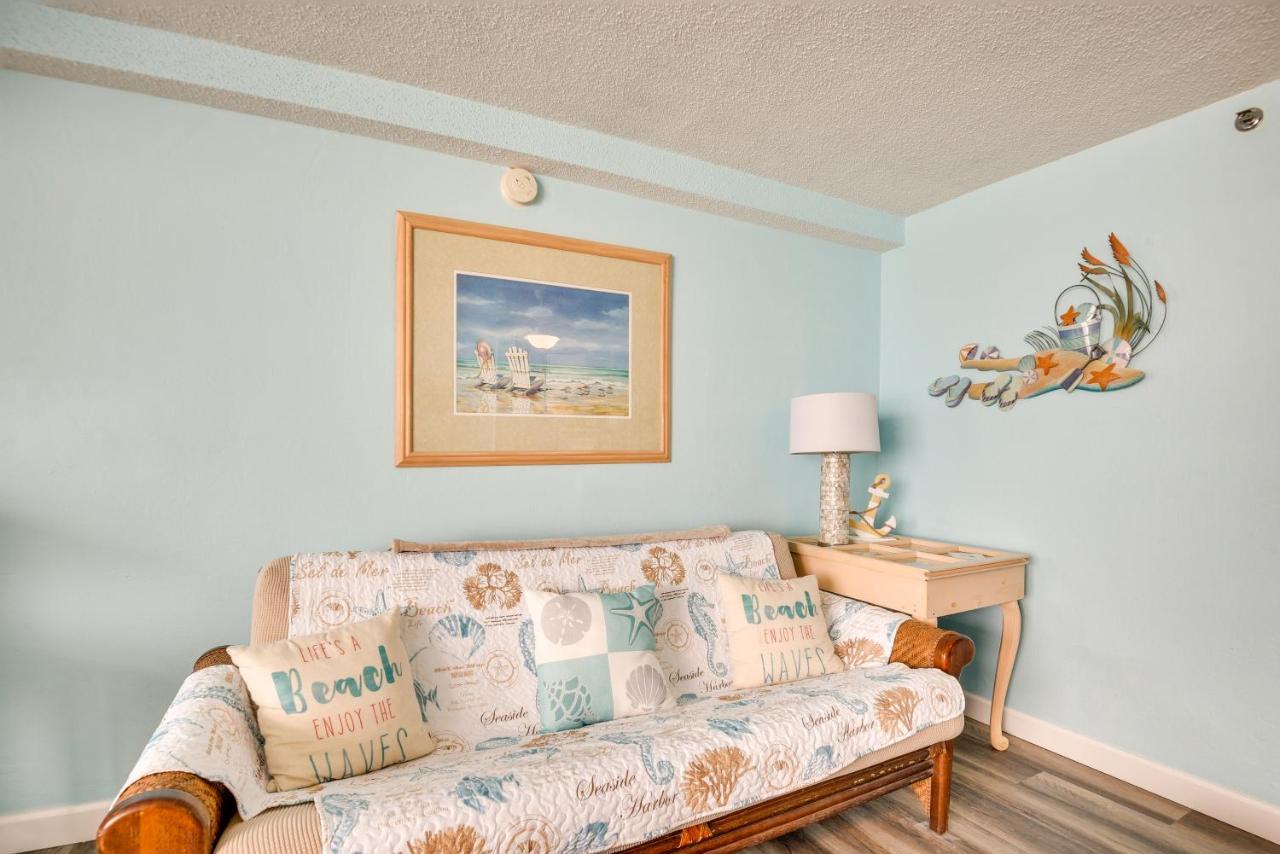 Updated Daytona Oceanfront Studio! Apartment *