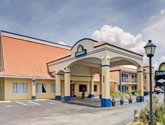 Motel Days By Wyndham South Memorial Hospital Jacksonville