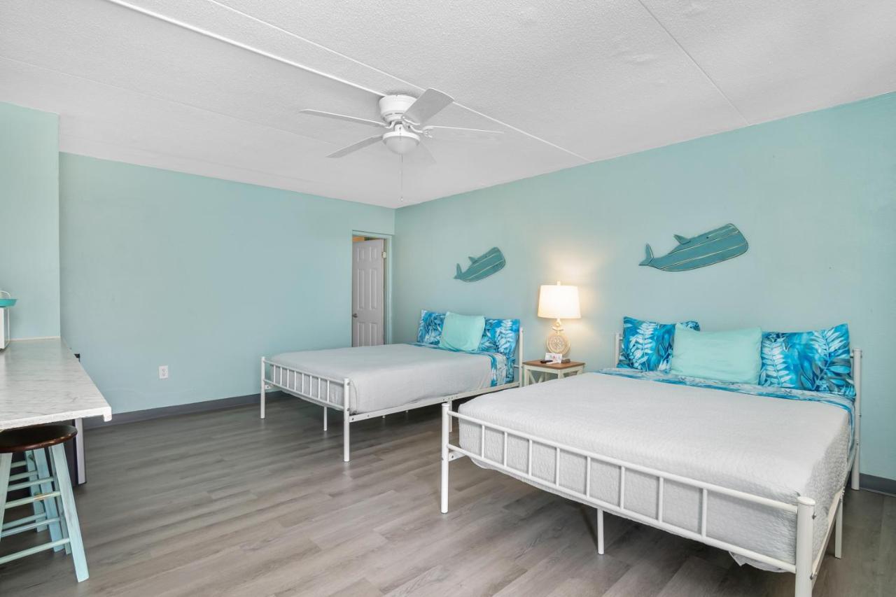 Latitude 26 Waterfront Boutique - Myers 2*