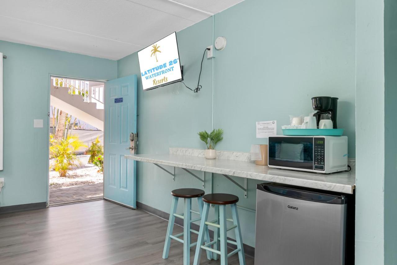Latitude 26 Waterfront Boutique - Myers Inn 2*